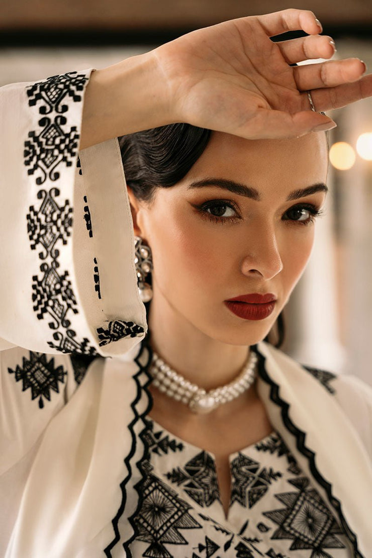 ALINA-L25-104